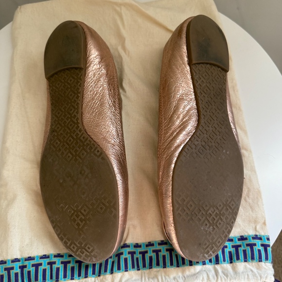 Tory Burch Rose Gold Revas - 8.5 - Picture 3 of 6